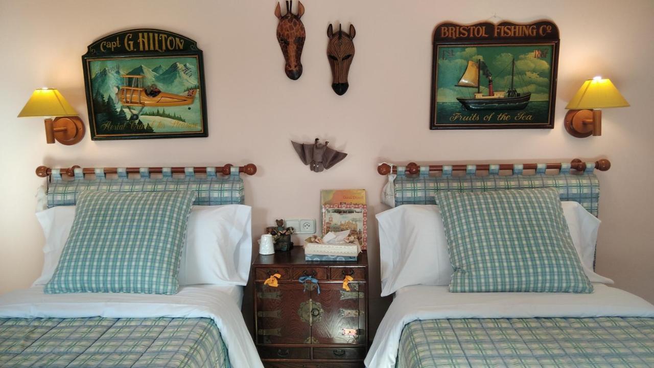 Villa Les Margarides à Seva Extérieur photo